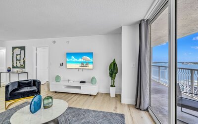 The Club At Brickell Bay Voila Rentals