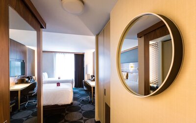 Crowne Plaza HY36 Midtown Manhattan by IHG