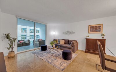 The Club At Brickell Bay Voila Rentals