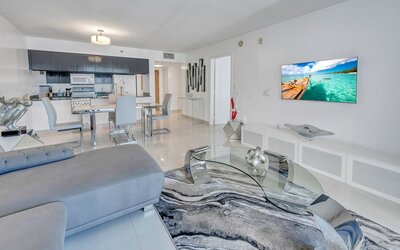 The Club At Brickell Bay Voila Rentals