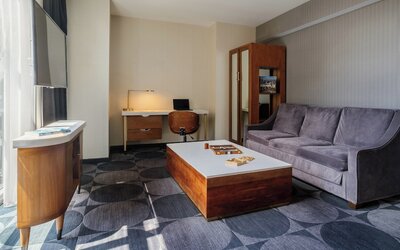 Crowne Plaza HY36 Midtown Manhattan by IHG