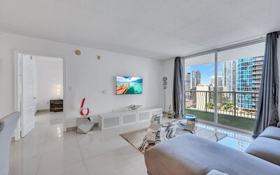 The Club At Brickell Bay Voila Rentals