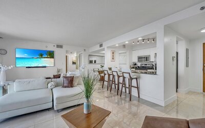 The Club At Brickell Bay Voila Rentals