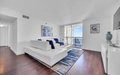 The Club At Brickell Bay Voila Rentals