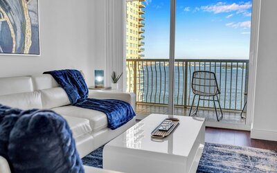 The Club At Brickell Bay Voila Rentals