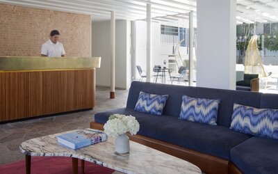 Beverly Laurel Hotel at West Hollywood