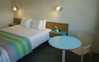Beverly Laurel Hotel at West Hollywood