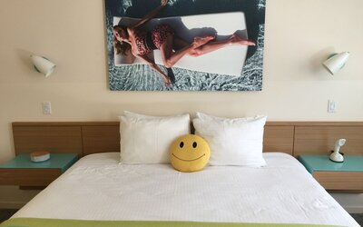 Beverly Laurel Hotel at West Hollywood