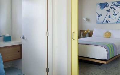 Beverly Laurel Hotel at West Hollywood