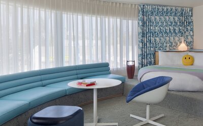 Beverly Laurel Hotel at West Hollywood