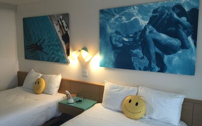 Beverly Laurel Hotel at West Hollywood