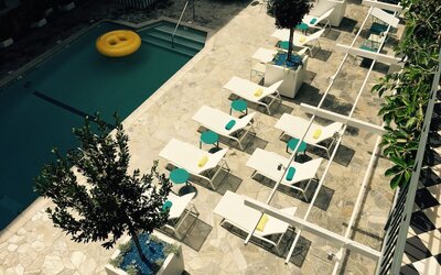 Beverly Laurel Hotel at West Hollywood