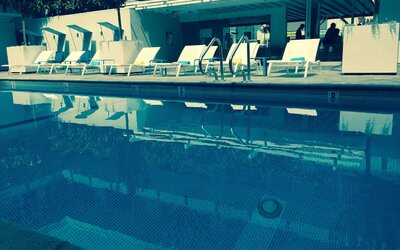 Beverly Laurel Hotel at West Hollywood