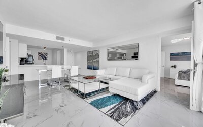 The Club At Brickell Bay Voila Rentals