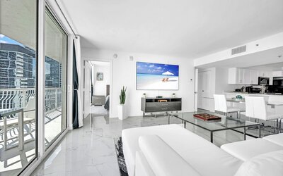 The Club At Brickell Bay Voila Rentals