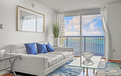 The Club At Brickell Bay Voila Rentals