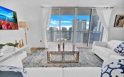 The Club At Brickell Bay Voila Rentals