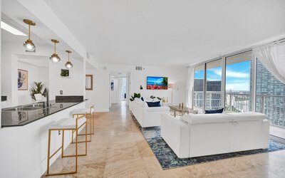 The Club At Brickell Bay Voila Rentals