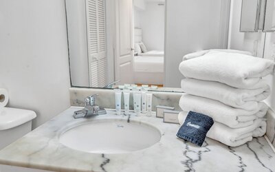 The Club At Brickell Bay Voila Rentals