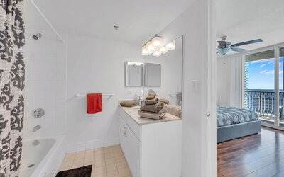 The Club At Brickell Bay Voila Rentals