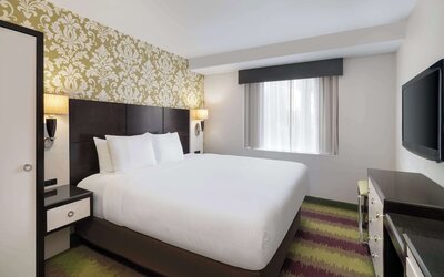 Best Western Premier Herald Square