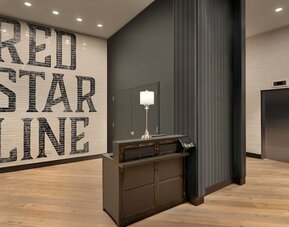 DoubleTree by Hilton New York Downtown