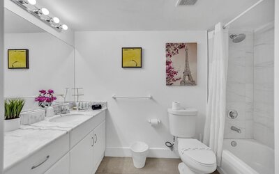The Club At Brickell Bay Voila Rentals