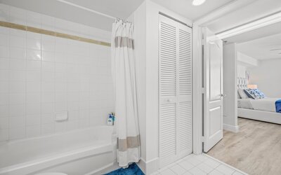 The Club At Brickell Bay Voila Rentals