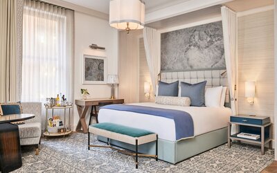 The Wall Street Hotel