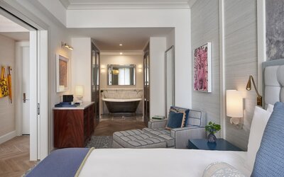 The Wall Street Hotel