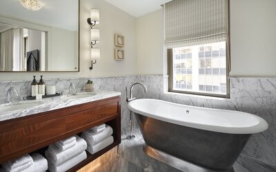 The Wall Street Hotel