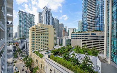 The Club At Brickell Bay Voila Rentals