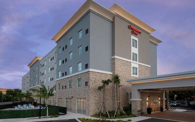 Hampton Inn Miami - Airport East, FL