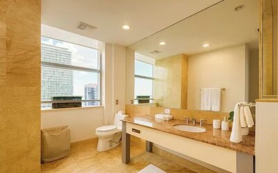 RS Suites - The AKA Residence
