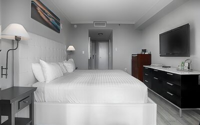 Private Residences at Hotel Arya by SoFLA Vacations