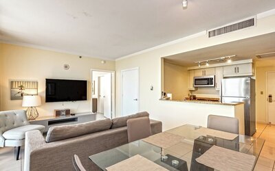 Private Residences at Hotel Arya by SoFLA Vacations