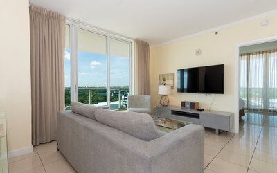 Private Residences at Hotel Arya by SoFLA Vacations
