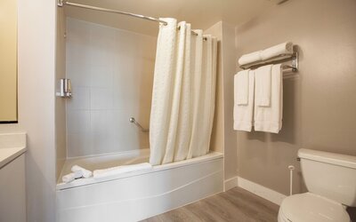 Private Residences at Hotel Arya by SoFLA Vacations