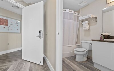 Private Residences at Hotel Arya by SoFLA Vacations