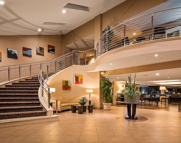 Best Western Plus Bayside Hotel