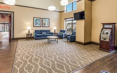 Comfort Suites Chicago O'Hare Airport