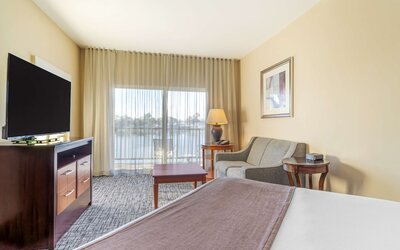 Best Western Plus Bayside Hotel