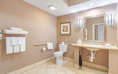 Best Western Plus Bayside Hotel