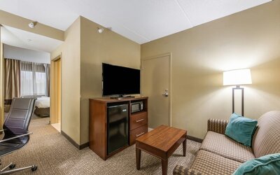 Comfort Suites Chicago O'Hare Airport