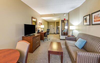 Comfort Suites Chicago O'Hare Airport