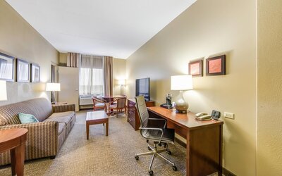 Comfort Suites Chicago O'Hare Airport