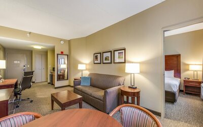 Comfort Suites Chicago O'Hare Airport