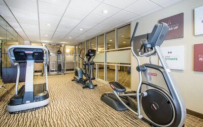 Comfort Suites Chicago O'Hare Airport