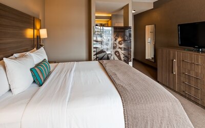 Executive Inn & Suites Embarcadero Cove