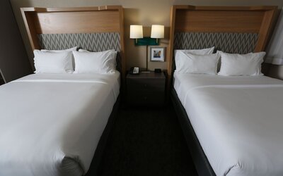 Holiday Inn & Suites Chicago North Shore (Skokie) by IHG